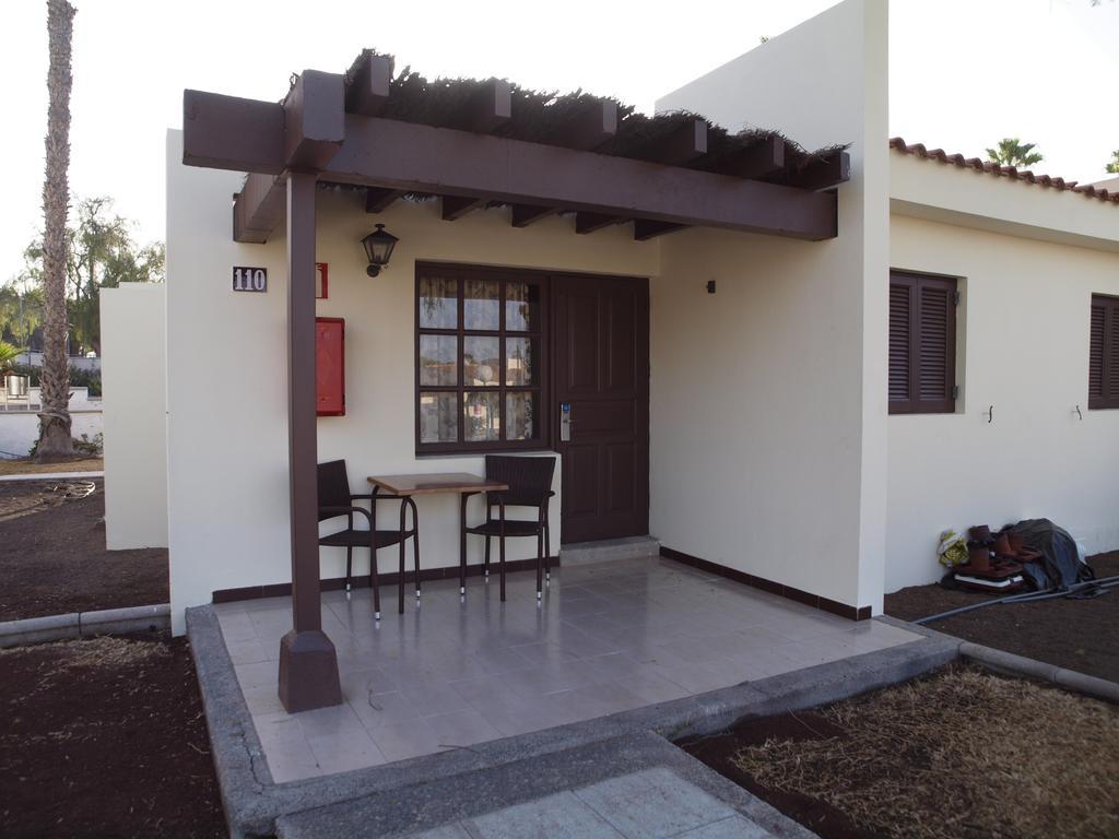 Bungalows Colorado Golf Маспаломас Номер фото